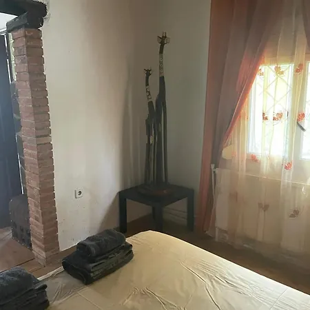 Spacious With Pool In Tarragona