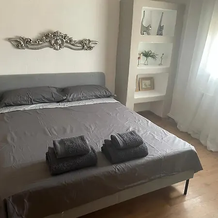 Spacious With Pool In Villa