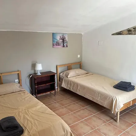 Spacious With Pool In Villa *
