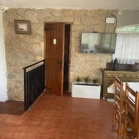 Spacious With Pool In Villa Tarragona